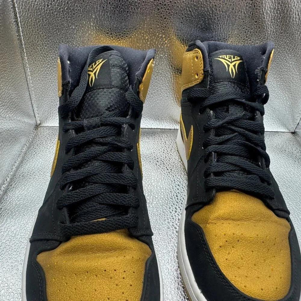 Size 9.5‎ Nike Air Jordan 1 Retro High Black Gold White Sneaker Shoes 332550-026